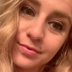 Meet your Posher, Rebekah